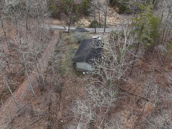 5th image of 698 Mount Olive Rd