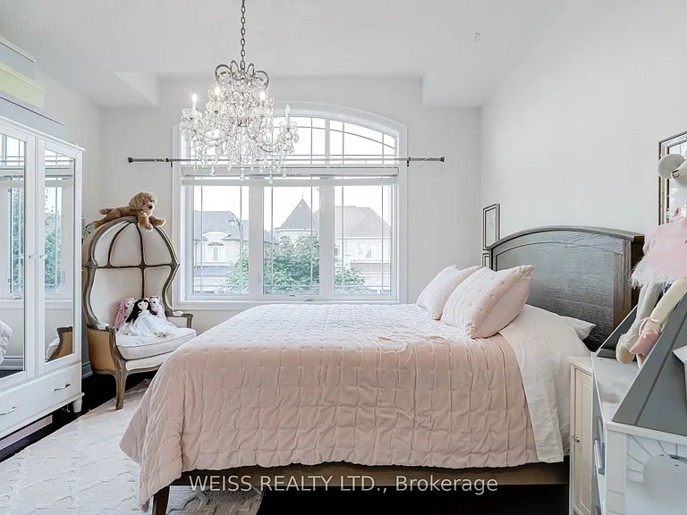 43 Chesney Cres — Photo 39