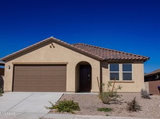 898 W Calle Bombona, Sahuarita, AZ 85629