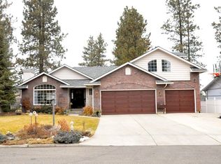 11810 S Player Dr, Spokane, WA 99223