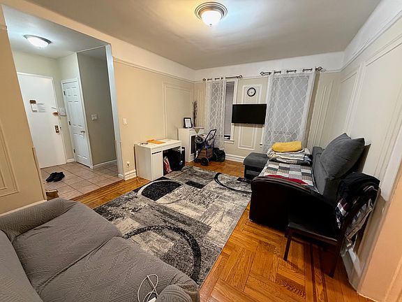 4th image of 3094 Brighton 5 St #C7