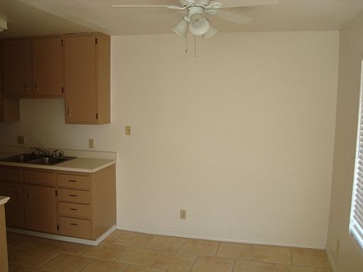 2nd image of 73577 Sunnyslope Dr APT D