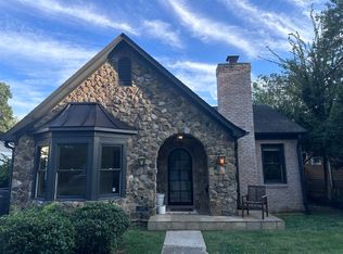 3219 Cambridge Rd, Charlotte, NC 28209