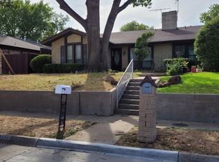 13325 Kit Ln, Dallas, TX 75240