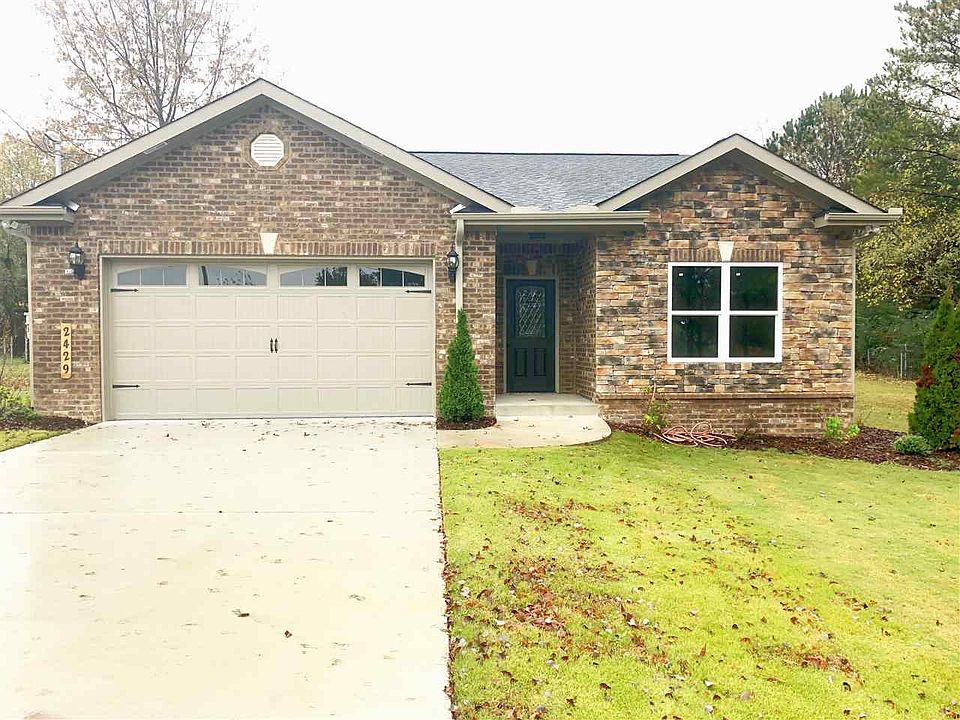 1st image of 2429 Charity Ln