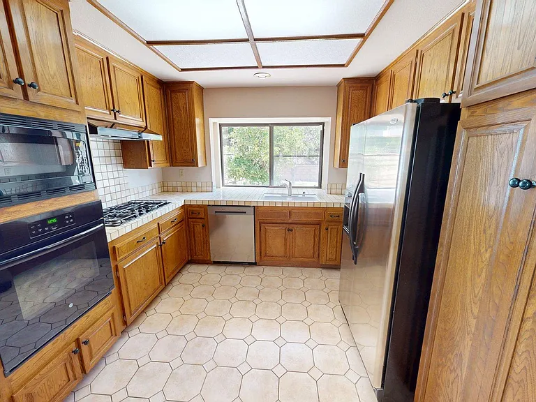 3630 Raincloud Ct — Photo 7