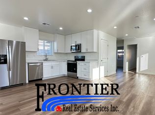 916 Atkins St, Ridgecrest, CA 93555