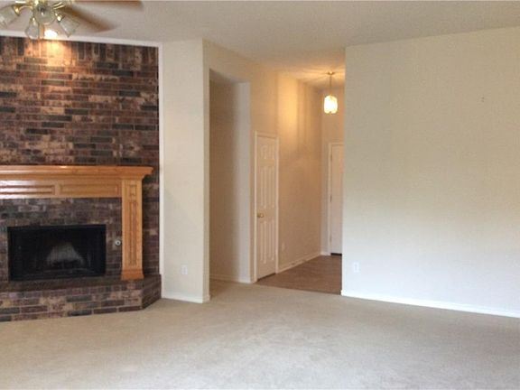4th image of 480 Prairie Hill Ln
