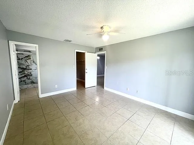 1223 La Mesa Ave — Photo 9