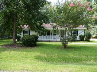 216 Gill Rd, Richmond Hill, GA 31324