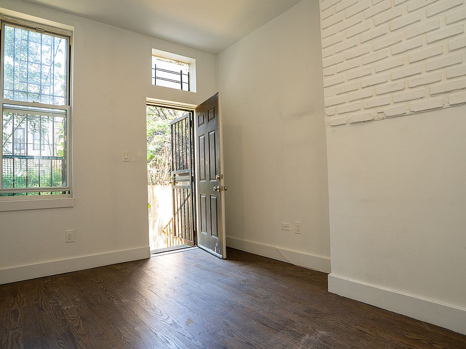 1st image of 171 Stanhope St #1H