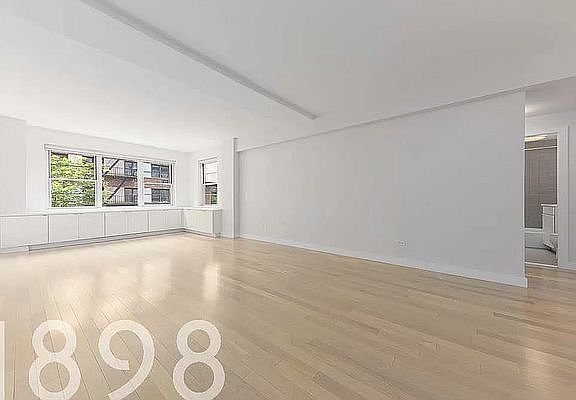 4th image of 245 E 80th St APT 4A