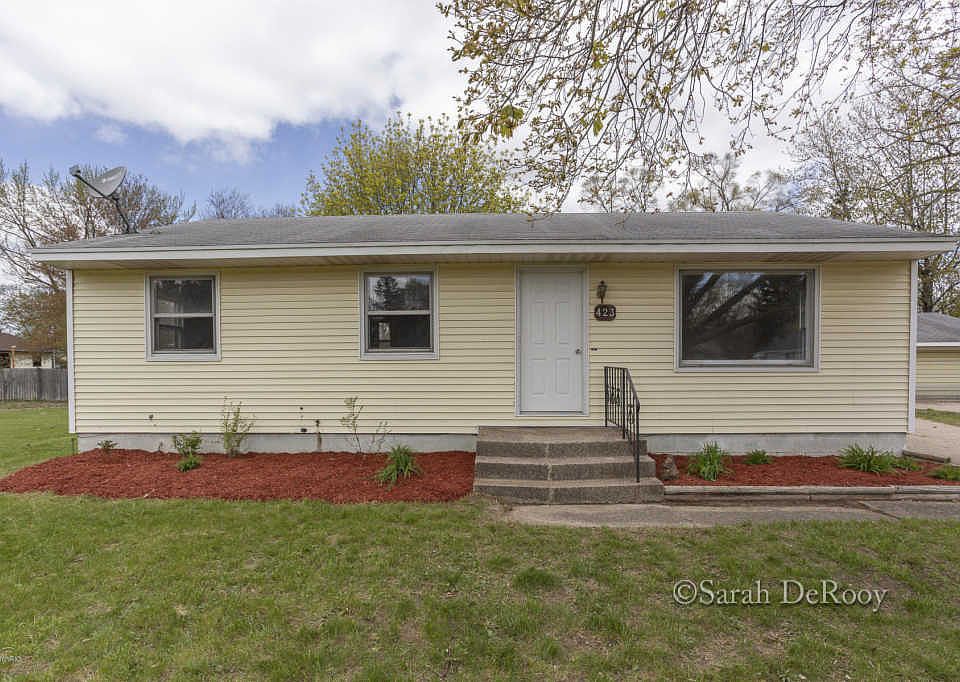 1st image of 423 56th St SE