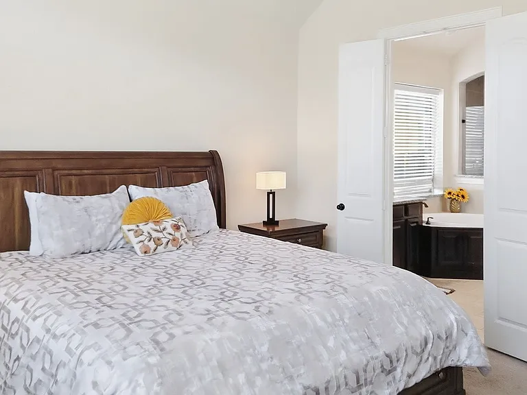 104 Autumn Sage Dr — Photo 31