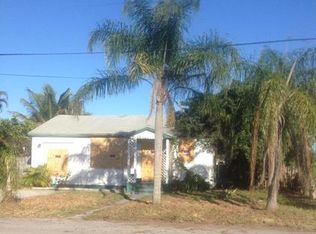 918 Lehto Ln, Lake Worth, FL 33461