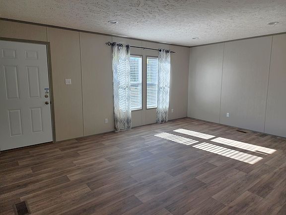 4th image of 2000 Warren's Loop Lot 31