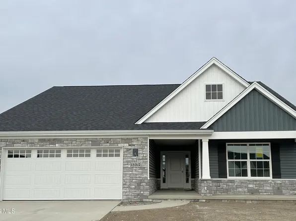 15062 Stonebridge Ln, Perrysburg, OH 43551