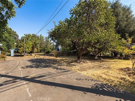 2nd image of 2120 Humboldt Rd