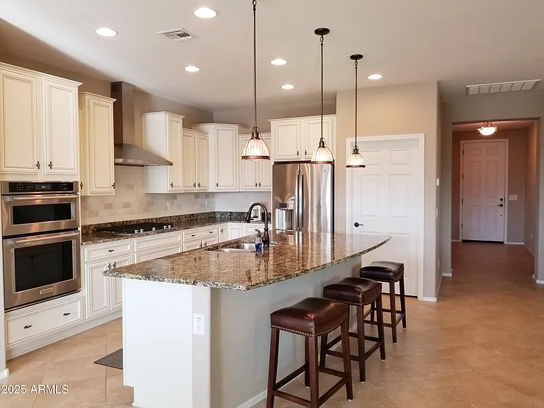 26881 W Utopia Rd — Photo 5