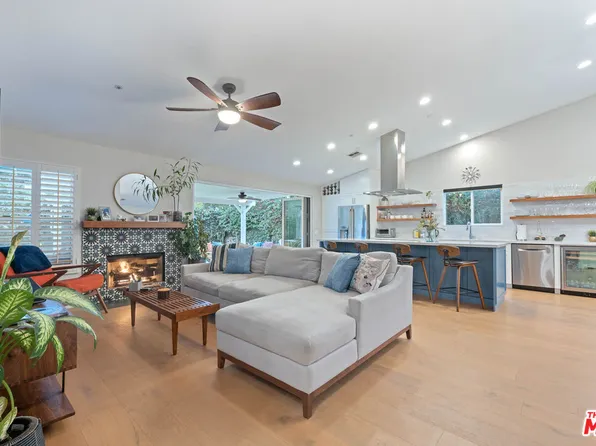 1220 Dincara Rd, Burbank, CA 91506