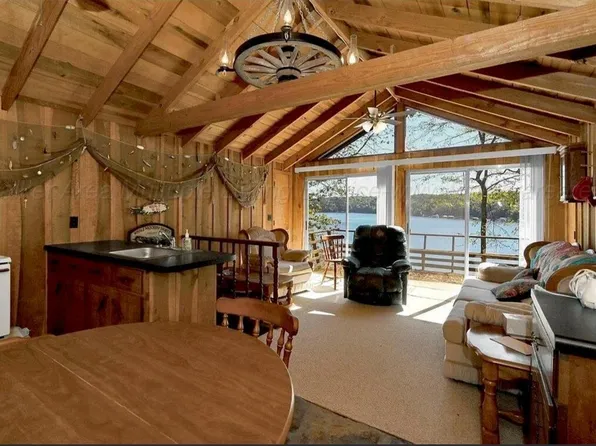 759 County Road 885, Crane Hill, AL 35053