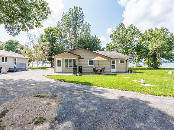 2nd image of 18702 S Lakeshore Dr