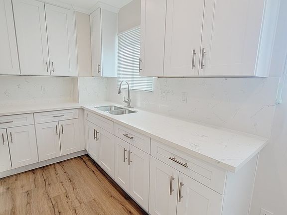 5th image of 523 Ivy St #4