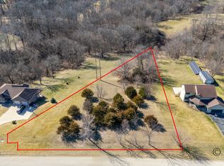 N Cross Rd, Galena, IL 61036