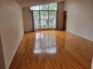 2318 10th St #2, Santa Monica, CA 90405
