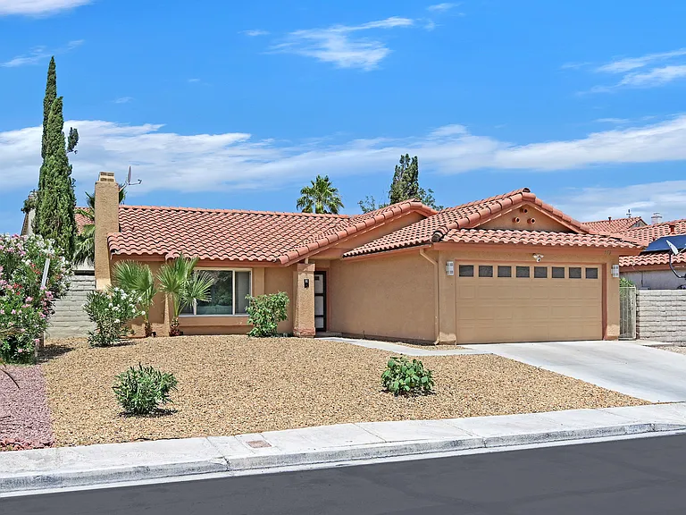 572 Macbrey Dr — Photo 33