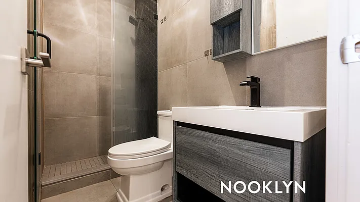 Rented by Nooklyn NYC LLC | media 19