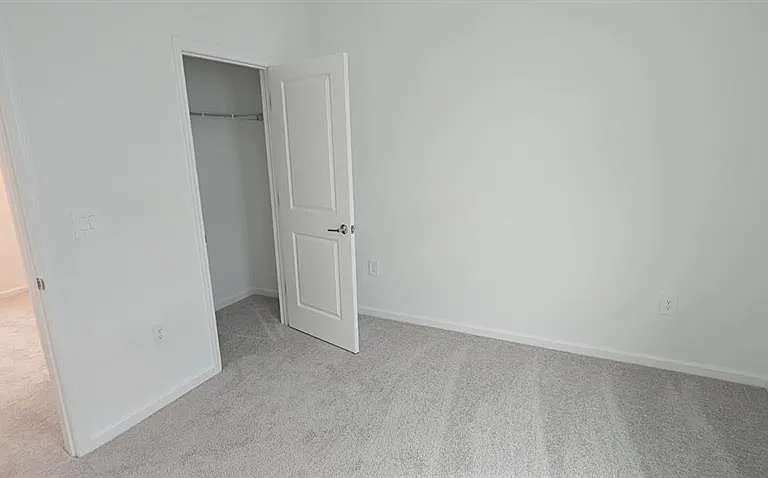 2557 Rider Rain Ln — Photo 32