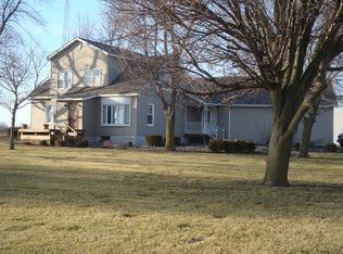 842 E 300 North Rd, Cissna Park, IL 60924