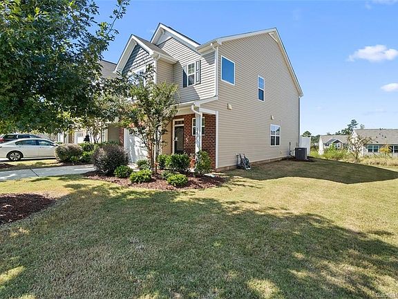 3rd image of 3278 Yarmouth Ln