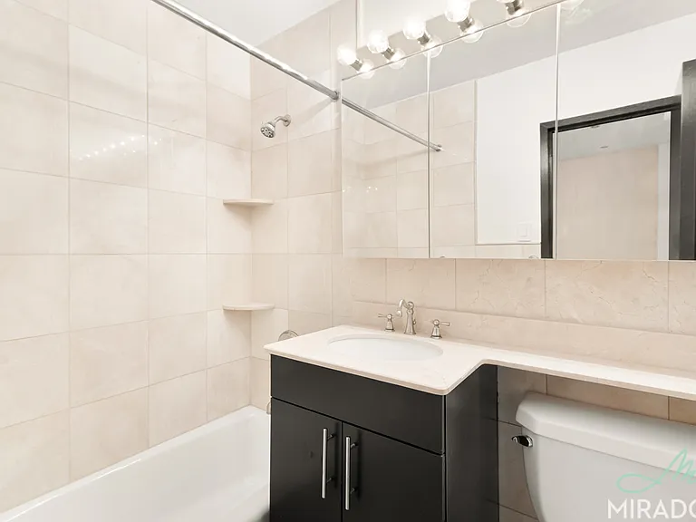 270 Park Ave S #1G — Photo 12