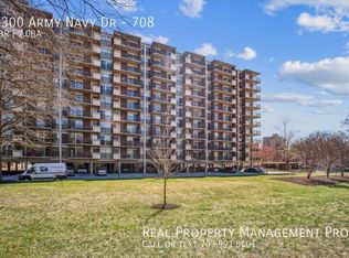 1300 Army Navy Dr APT 708, Arlington, VA 22202