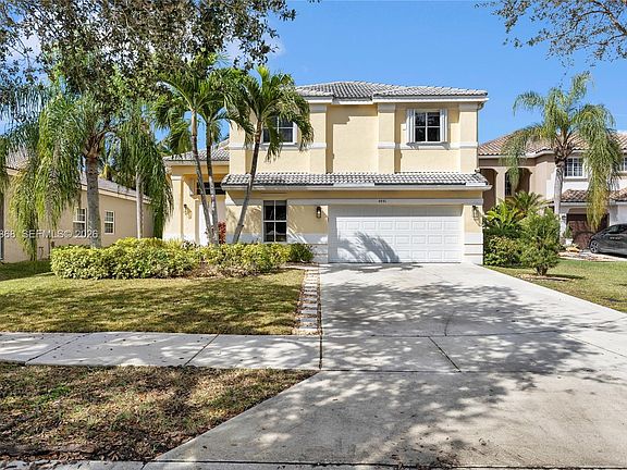 2nd image of 4441 Stone Ridge Way