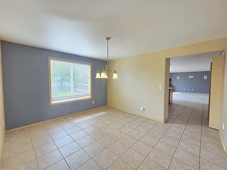 7008 S Lucas St — Photo 5