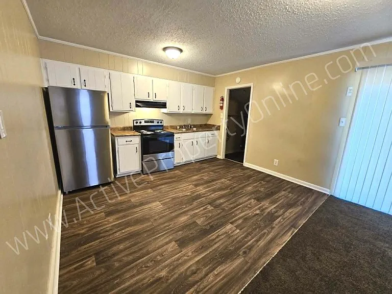 4126 Ayers Rd — Photo 3
