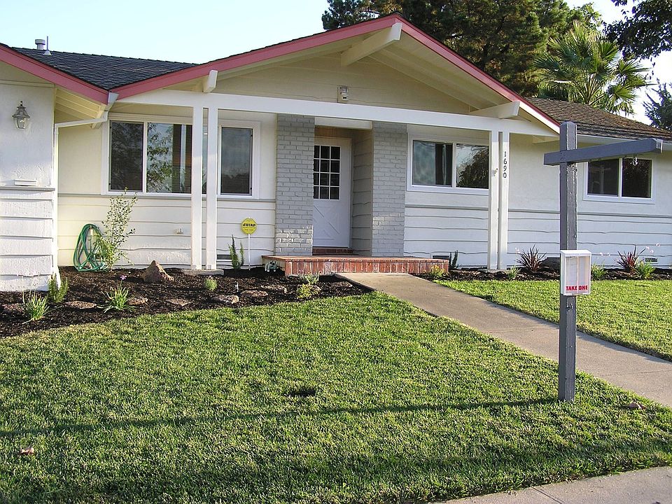 Beautiful Colony Park Home