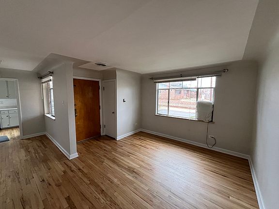 3rd image of 3734 E 6th Ave