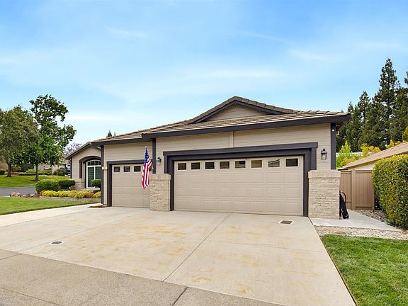 4th image of 1151 Sinclair Way