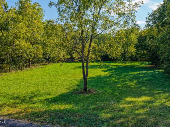 New Salem Rd, Rogersville, TN 37857