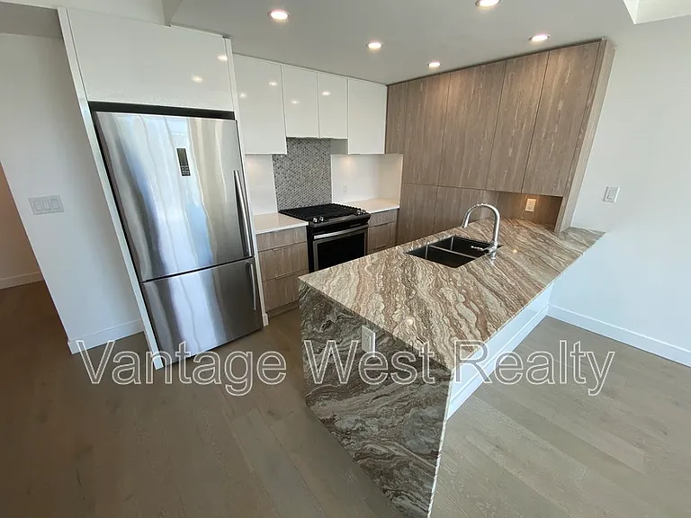1151 Sunset Dr #206 — Photo 2