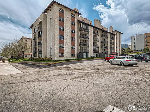 2nd image of 805 29th St #455