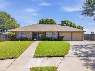 509 Dunbar Dr, Victoria, TX 77904