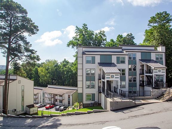 The Halsten at Vinings Mountain - Exterior