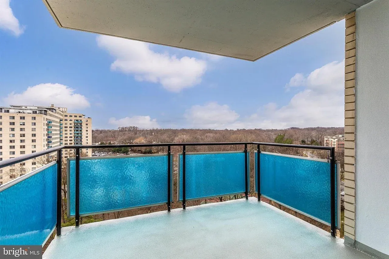 Studio, 505 sqft, $1,649 — Photo 1