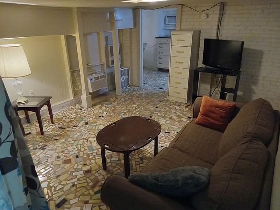 4th image of 236 N Halifax Ave #3