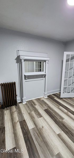 5th image of 846 Union Street